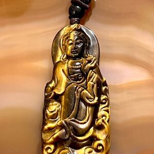 Tigers Eye Pendant Necklace